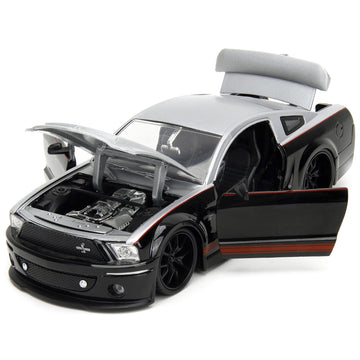 Jada Toys Big Time Muscle 1:24 Die-Cast Car - 2008 Ford Shelby GT-500KR, Black/Silver, Metal Model 34205