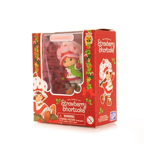 The Loyal Subjects Strawberry Shortcake Sweet Scented Winter Season 2.5-Inch Cheebee Figure
