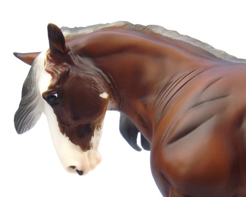 Breyer Traditional Series Sbh Phoenix Clydesdale Horse | Model Horse Toy | 13.75' X 8.75' | 1:9 Scale | Model #1716