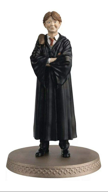 Eaglemoss Harry Potter'S Wizarding World Figurine Collection: Ron Weasley With Scabbers Figurine