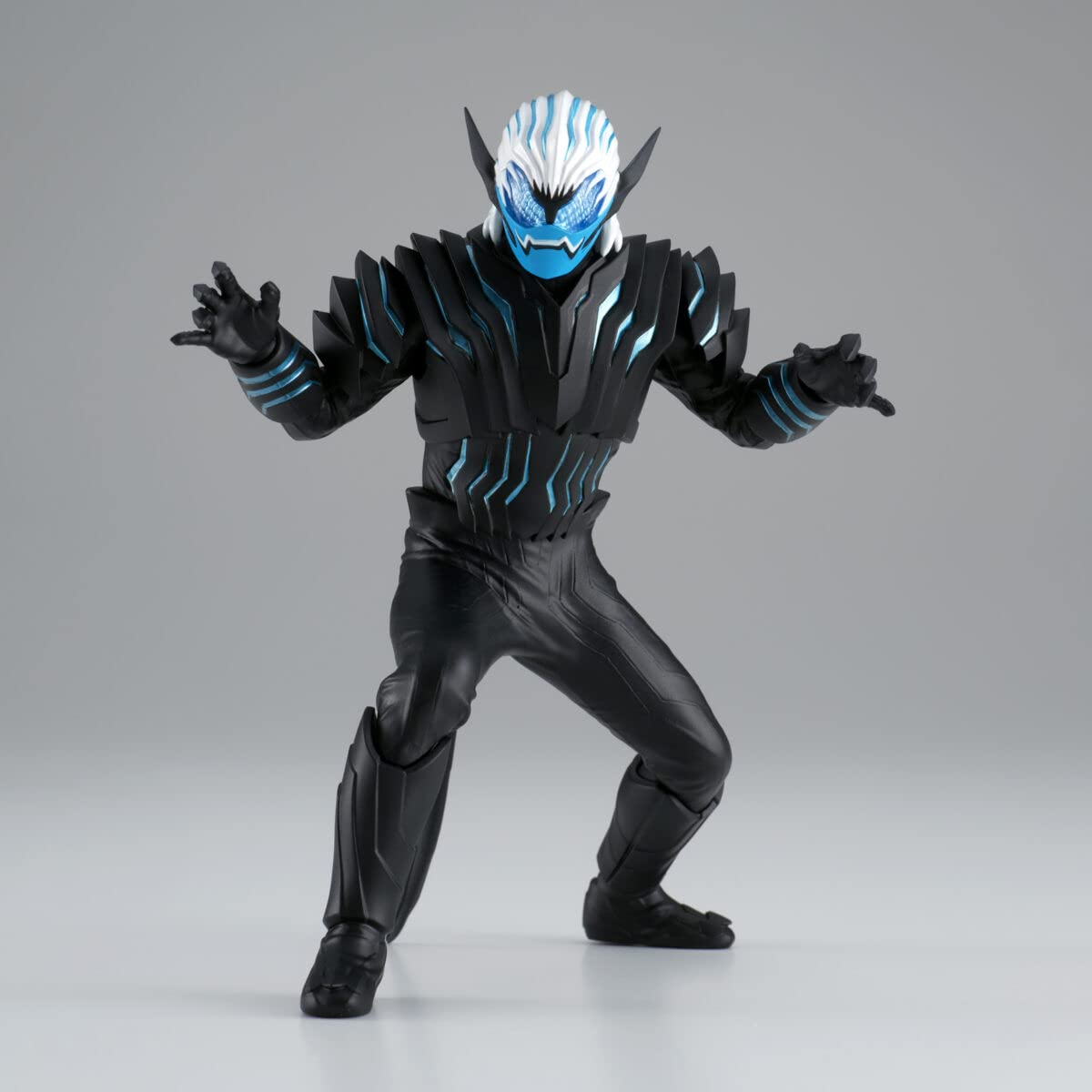 Banpresto - Kamen Rider Revice Hero'S Brave Statue