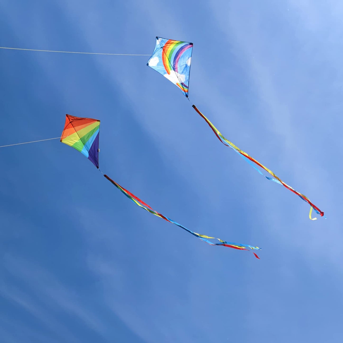 Kaiciuss 2 Pack Diamond Rainbow Kites for Kids, Beach Kite for Boys and Girls, Easy Flying for Toddlers and Beginners, Comes wit