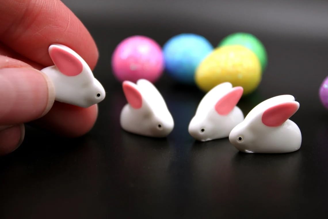 Mini Terrarium Rabbit, Dollhouse Miniature Tiny White Rabbit with Pink Ear, Terrarium Fairy Garden Dolls Toy, Mini Micro Landsca