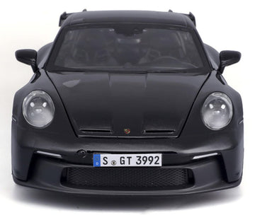 Maisto May Cheong Group M36458BK 1:18 Scale Porsche 911 GT3 2022 Children's Car Black