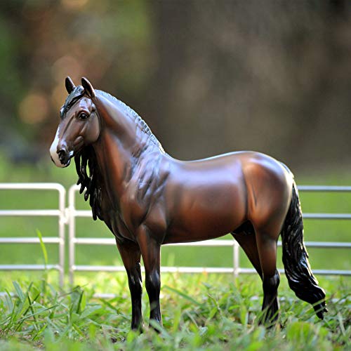 Breyer Traditional Series Dominante Xxix | Horse Toy Model | 1:9 Scale | Model #1809 Brown, Black, White