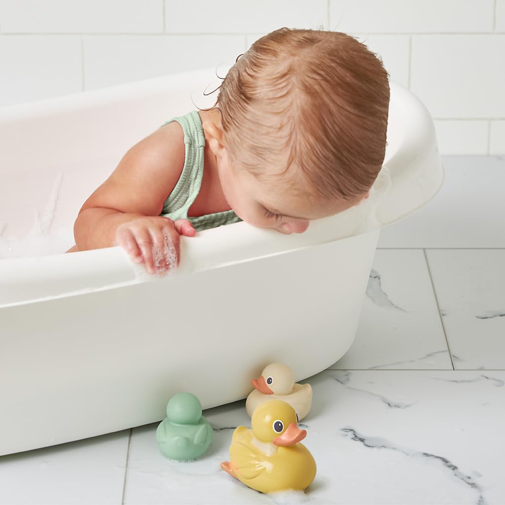 Itzy Ritzy Ducky Family - Set Of 3 Duck Floating Bath Toys With Watertight Design (Duck)