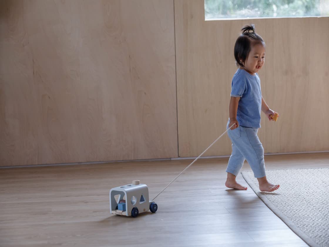 Plantoys Shape Sorting Bus Wooden Pull Toy - Non-Toxic, Sustainably-Made Pull Along Wooden Toy