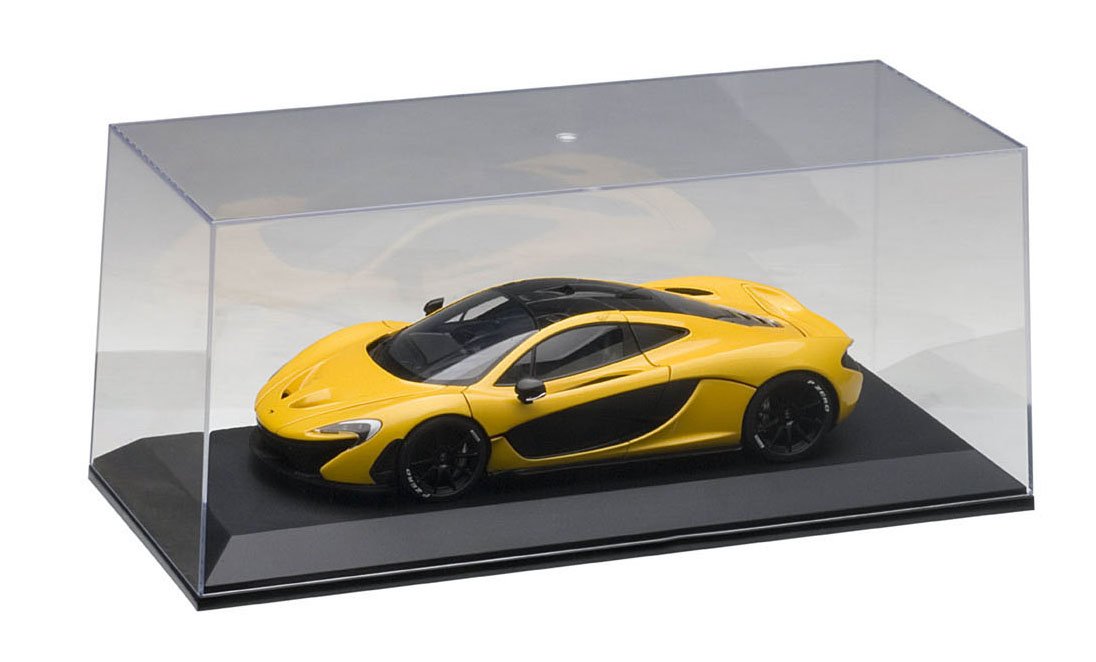 Autoart 90001 Accessories: 1/18 Clear Cover & Plastic Base Plate Set