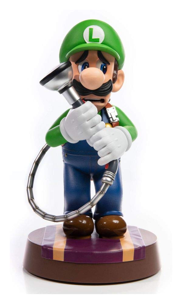 First4Figures Luigis Mansion: Luigi (Standard) PVC Collectable Figurine