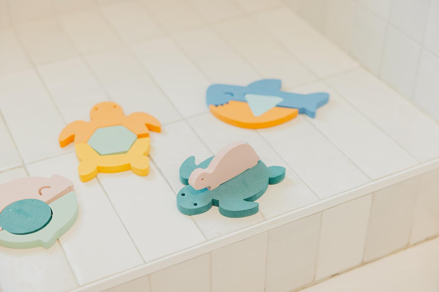 Copper Pearl 15-Piece Foam Bath Toy Set: Floating Foam Shapes For Kids, Fun Puzzle Bath Foam For Toddlers, Stick-On Baby Bath To
