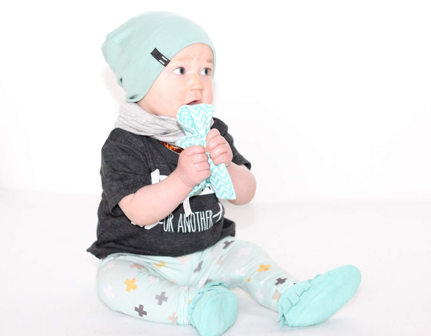 Baby Paper Crinkly Baby Toy, Turquoise Zig Zag