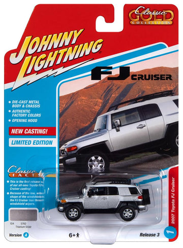 Johnny Lightning 2007 Toyota FJ Cruiser Diecast Model 1:64 Factory Zinc JLSP278A