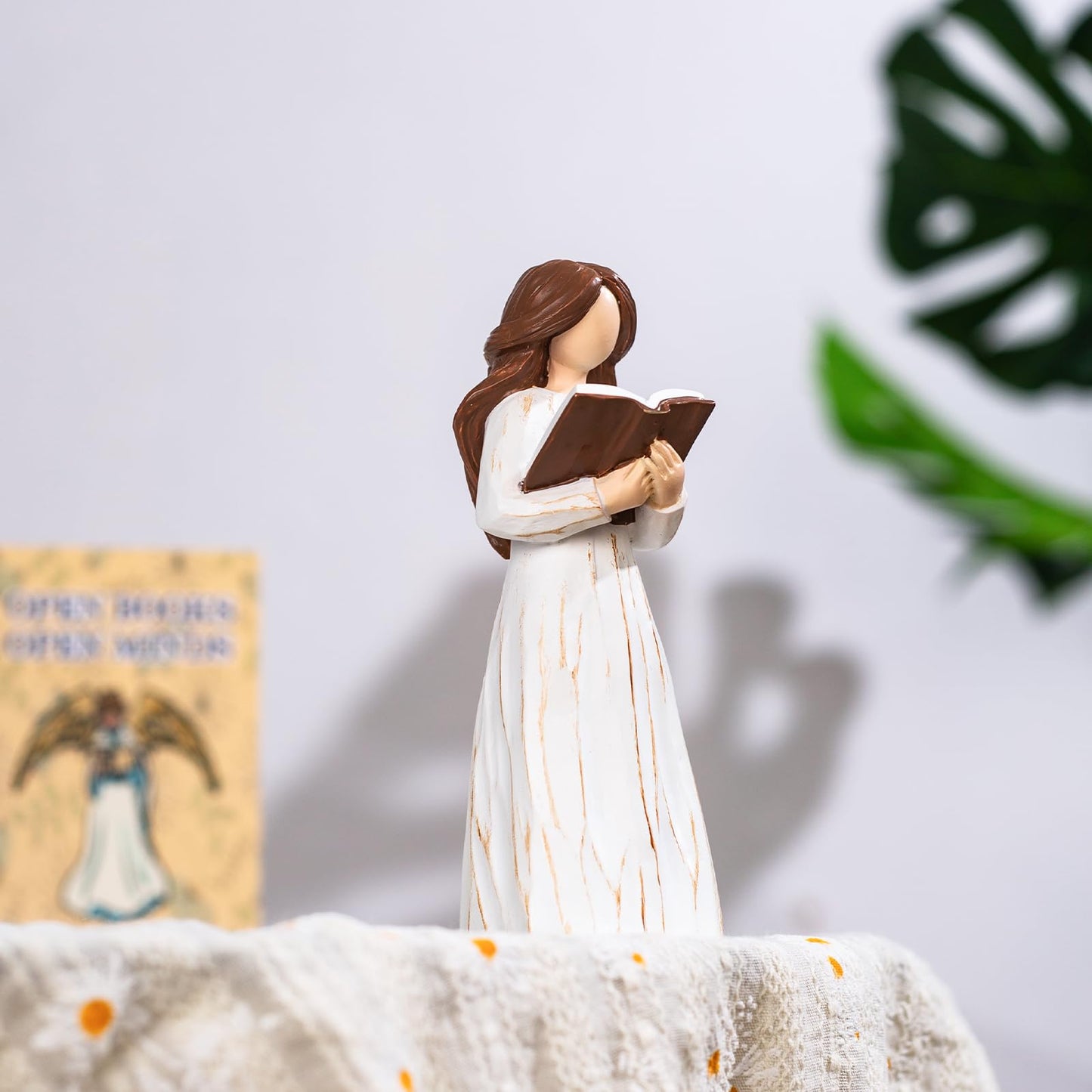Siguejor Hand-Painted Resin Sculpture - Book Lover'S Gift | Perfect For Graduates, Students, Teachers, And Caregivers | Unique L