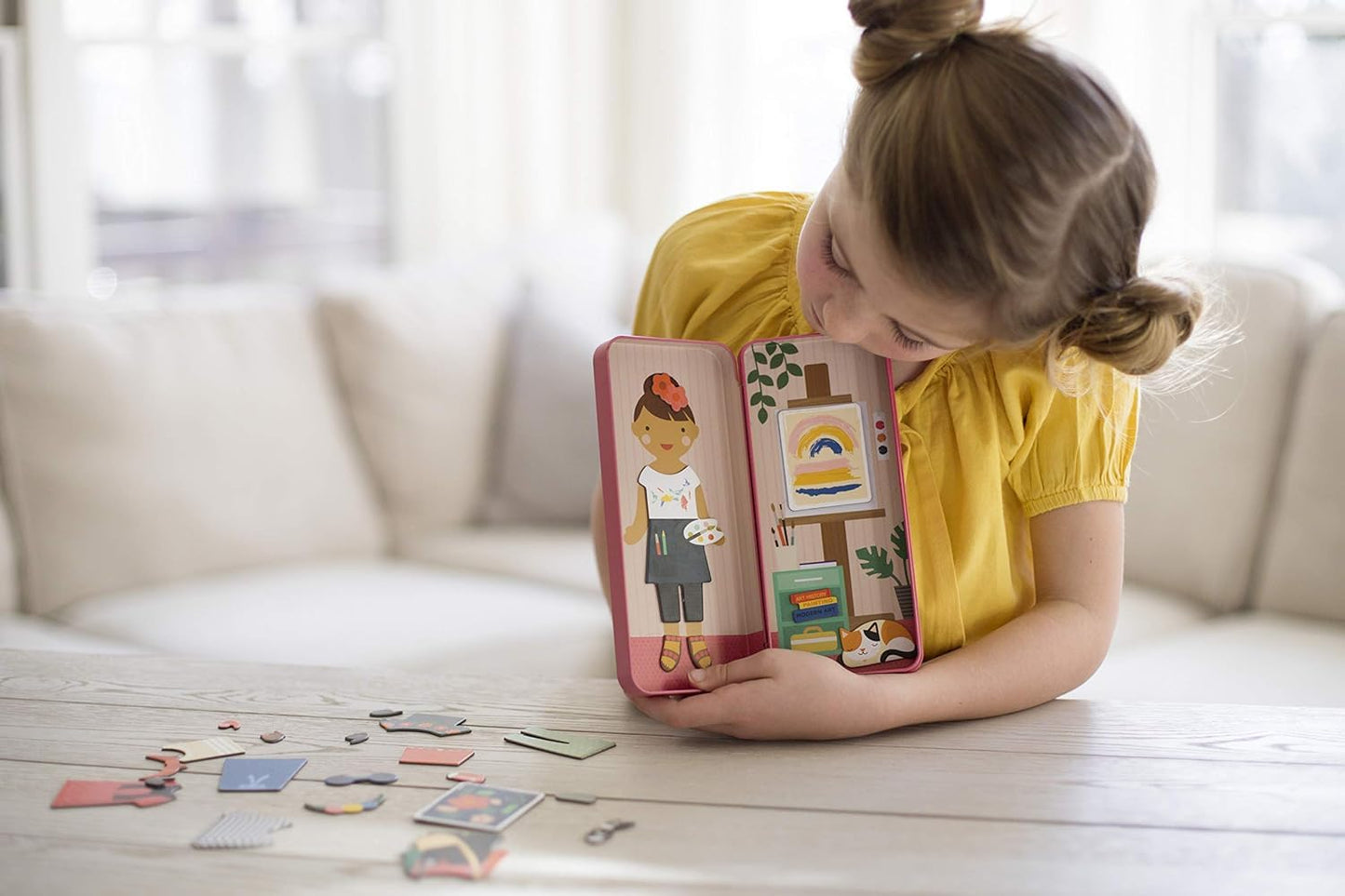 Petit Collage Shine Bright Magnetic Dress Up At The Studio – Magnetic Game Board With Mix And Match Magnetic Pieces, Ideal For Ages 3+ – Includes 2 Scenes And 25 Creative Magnetic Pieces