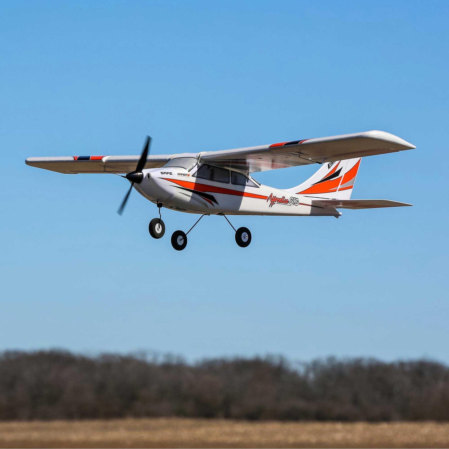 E-Flite Rc Airplane Apprentice Sts 1.5M Bnf Basic Transmitter Battery And Charger Not Included Smart Trainer With Safe Efl3750