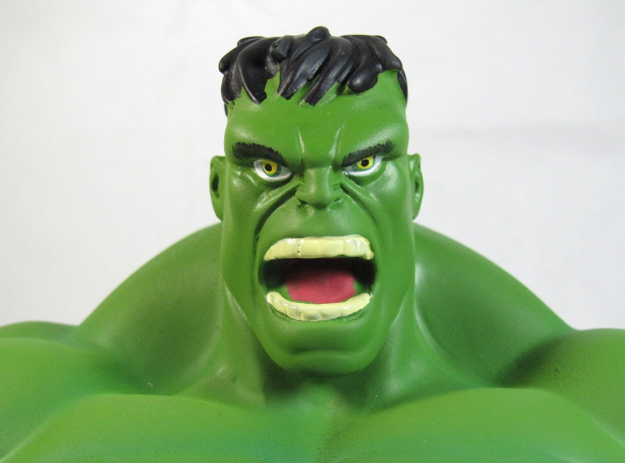 Monogram International Hulk SDCC 2013 limited availability Resin Bust Bank