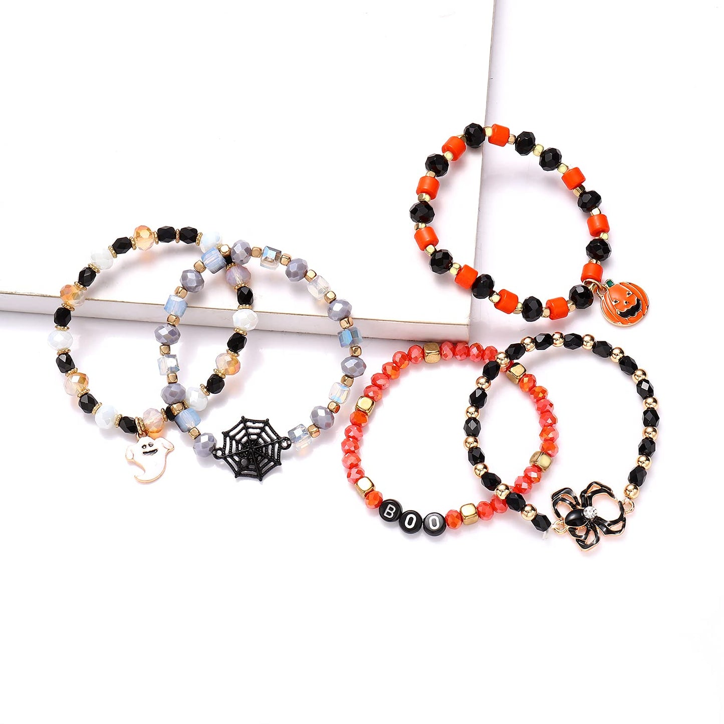Halloween Beaded Bracelets Pumpkin Spider Ghost Charms Bracelets BOO Happy Halloween Stretch Bracelets Set Holiday Gift