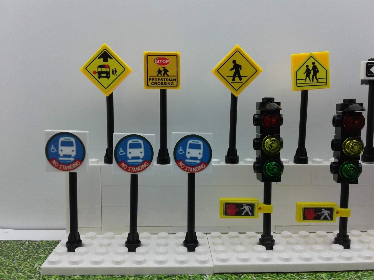 Building Toys City/Town/Village/Street Signs Set 15. Stop. Traffic Lights. Custom
