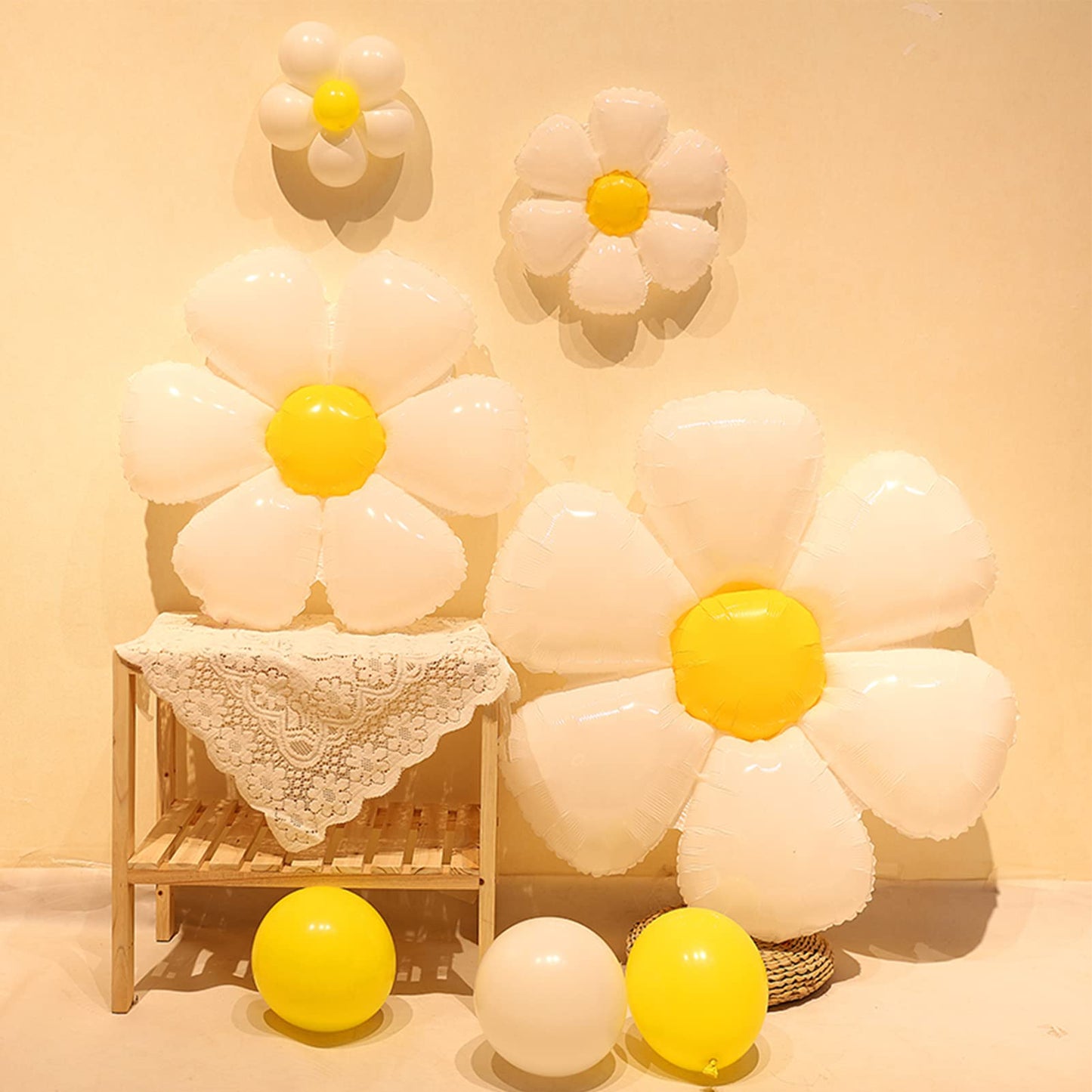 Daisy Balloons, 12 Pcs Groovy Boho White Flower Balloons Party Decorations For Birthday Wedding Party D Cor For 60S Hippie Them