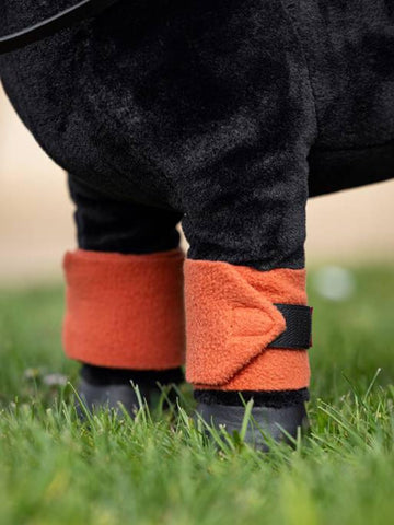 LeMieux Toy Pony Bandages for Toy Pony - Fleece - Simple Fastening - Suitable for Ages 3 Years + - Apricot