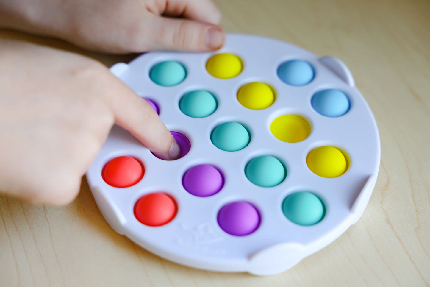 Foxmind, Go Pop! Colorio, The Original And Ingenious Tactile Game.