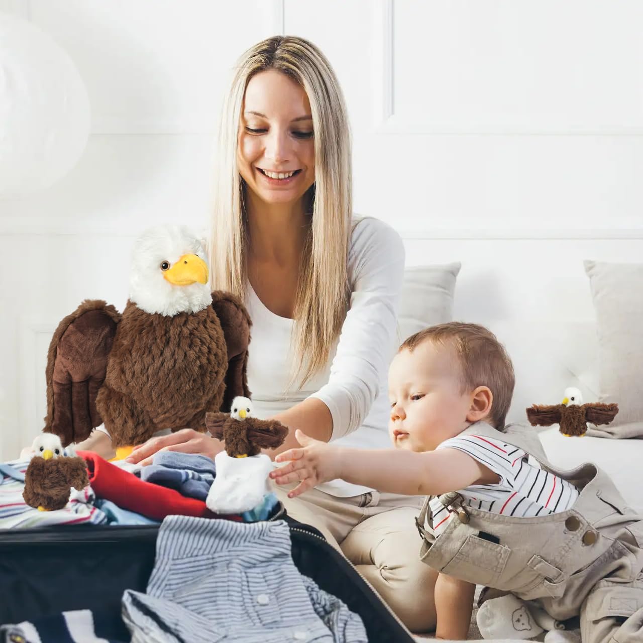 Youthfuljive 4 Pcs Bald Eagle Stuffed Animal Bulk Large Mommy Eagle Plush With 3 Cute Babies Stuffed Eagle Plushies Toys For Kid