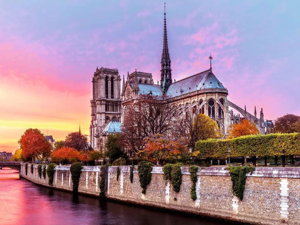 Ravensburger 1500 Piece Jigsaw Puzzle - Picturesque Notre Dame, Multicolor, 31 x 24 cm, Cardboard, Model 16345 - Unique Softclick Technology
