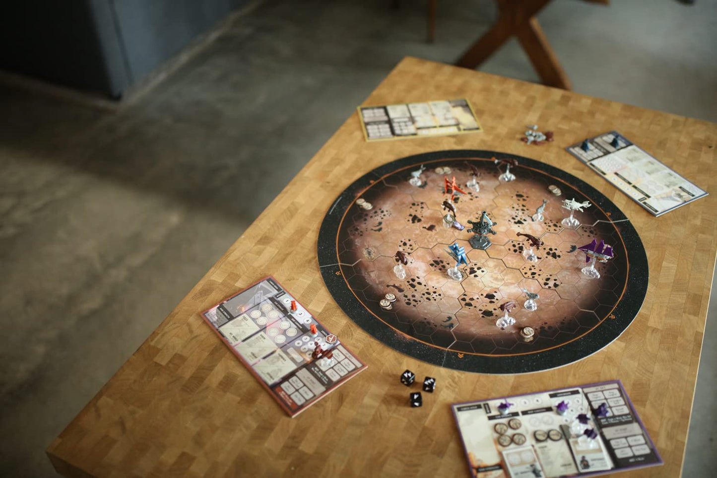 Rfish Windward Strategy Board Game for 1-5 Players, Ages 14+, Multi-Color - Master The Skies with This Engaging Game