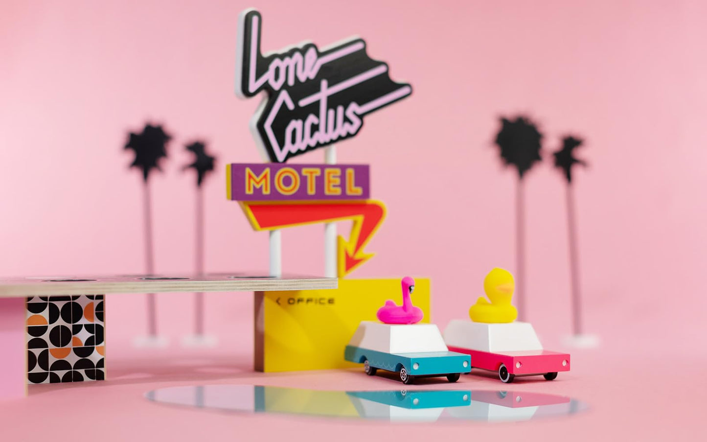 Candycar Wooden Diecast Collection - Flamingo Wagon, Premium Handcrafted Beech Wood Toy Car
