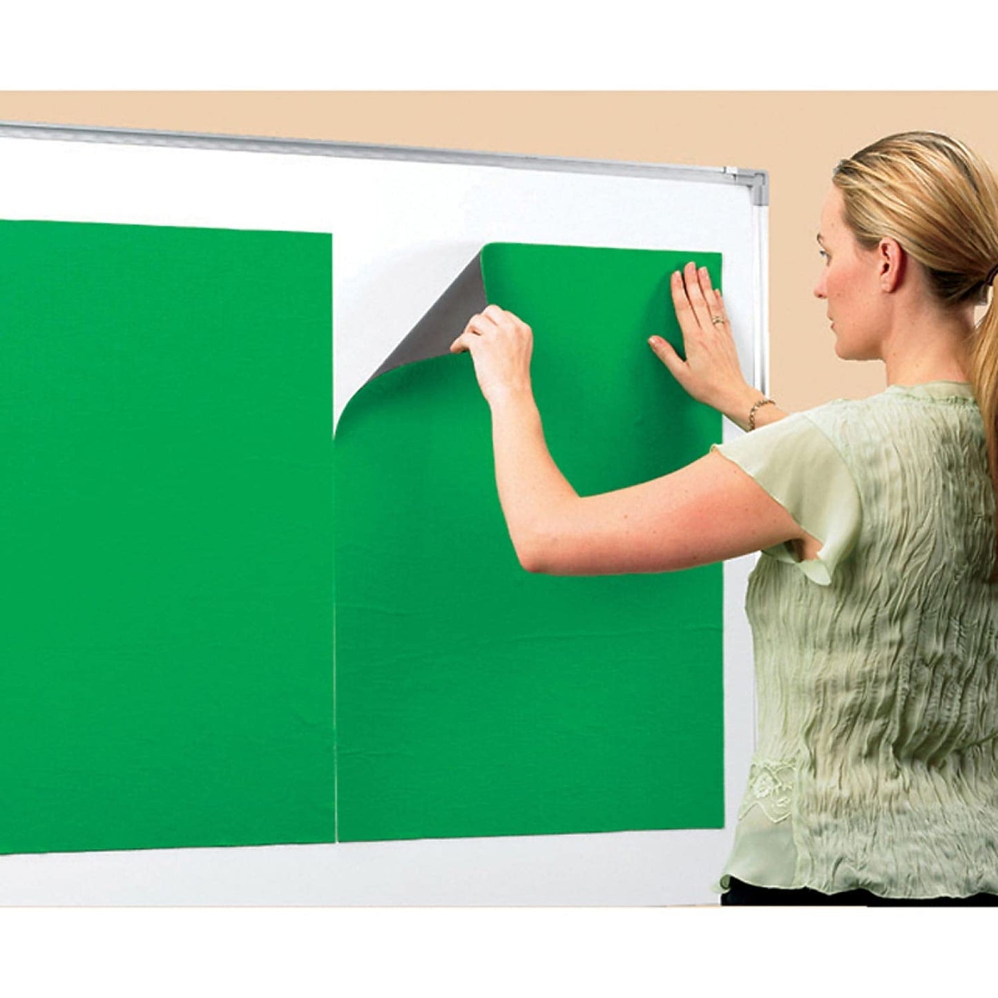 Kidkraft Deluxe Wooden Easel With Chalkboard And Dry Erase Surfaces, Paper Roll And Paint Cups - White, Gift For Ages 3+