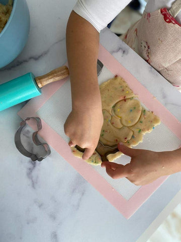 Tovla Jr. Kids Baking Gift Set with Storage Case - Cooking Kit for Children - Educational Baking Sets - Real Kid Baking Supplies