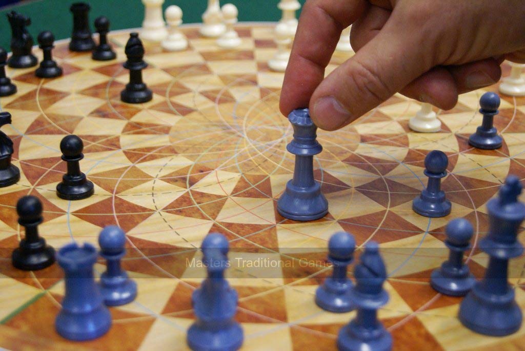 3 Man Chess