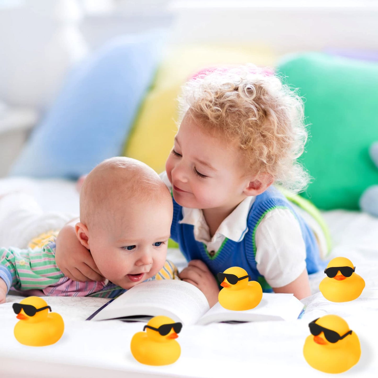 24 Pcs Mini Rubber Ducks With Sunglasses, Rubber Ducks In Bulk Valentine Duck Bathtub Toys For Cruise Valentines Kids Classroom Gift Exchange (Yellow, Black, Eyeglasses)