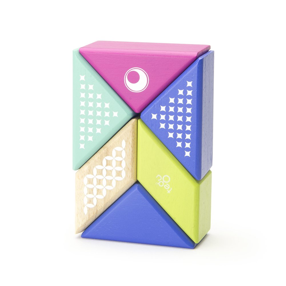 6 Piece Tegu Travel Pal Magnetic Wooden Block Set, Hummingbird