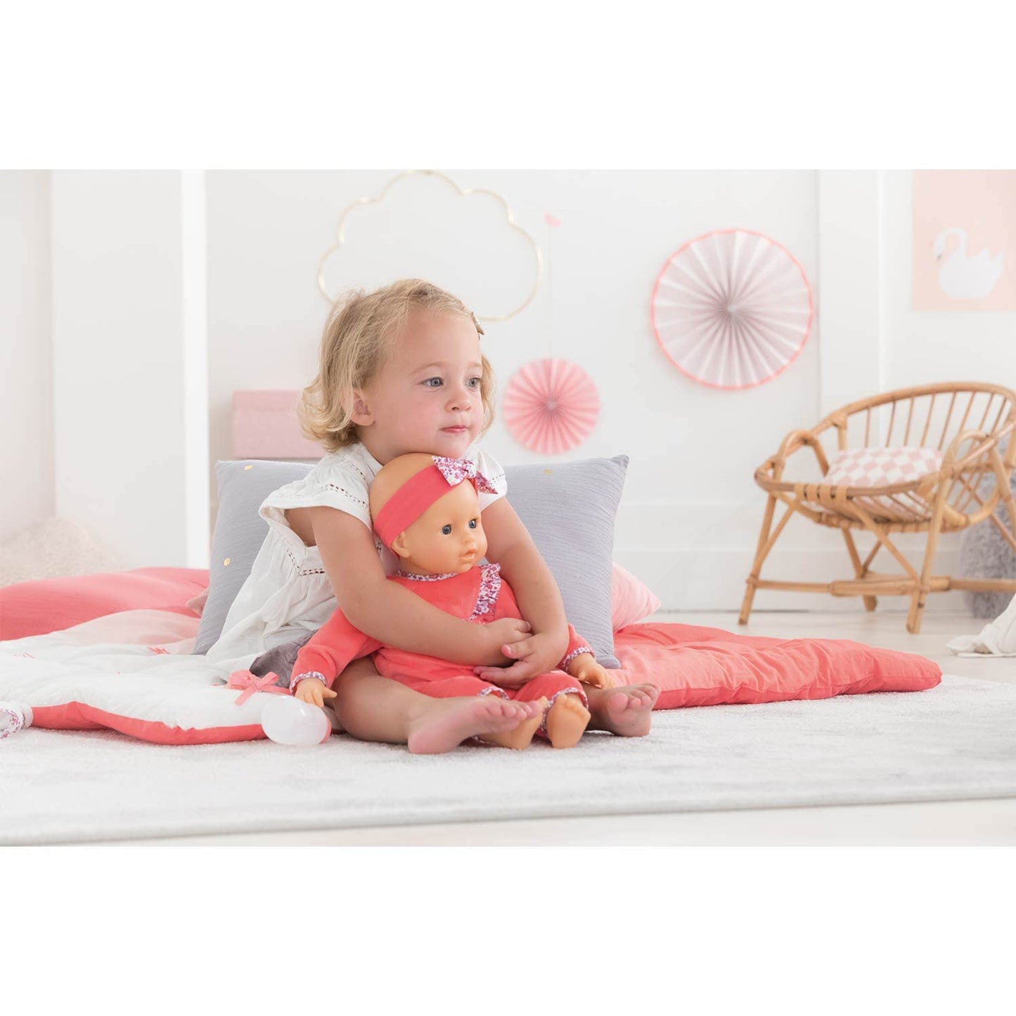 Corolle 9000150060 - Mon Grand Poupon Purple Chérie 42 Cm French Doll With Charm And Vanilla Fragrance