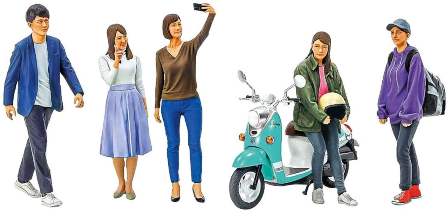 Tamiya Campus Friends Set Ii Plastic Model Figures 24356