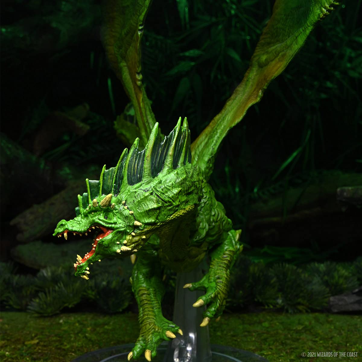 D&D Icons Of The Realms: Adult Green Dragon Premium Figure