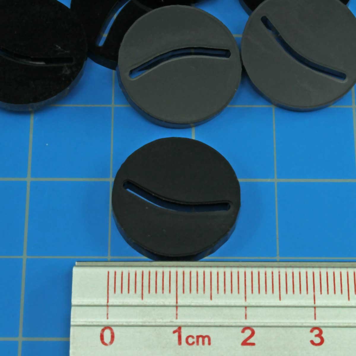 LITKO Paper Miniature Bases | Round | Circle | Slotted Paper Figure Holder | Compatible with Dungeons and Dragons | Game Card St