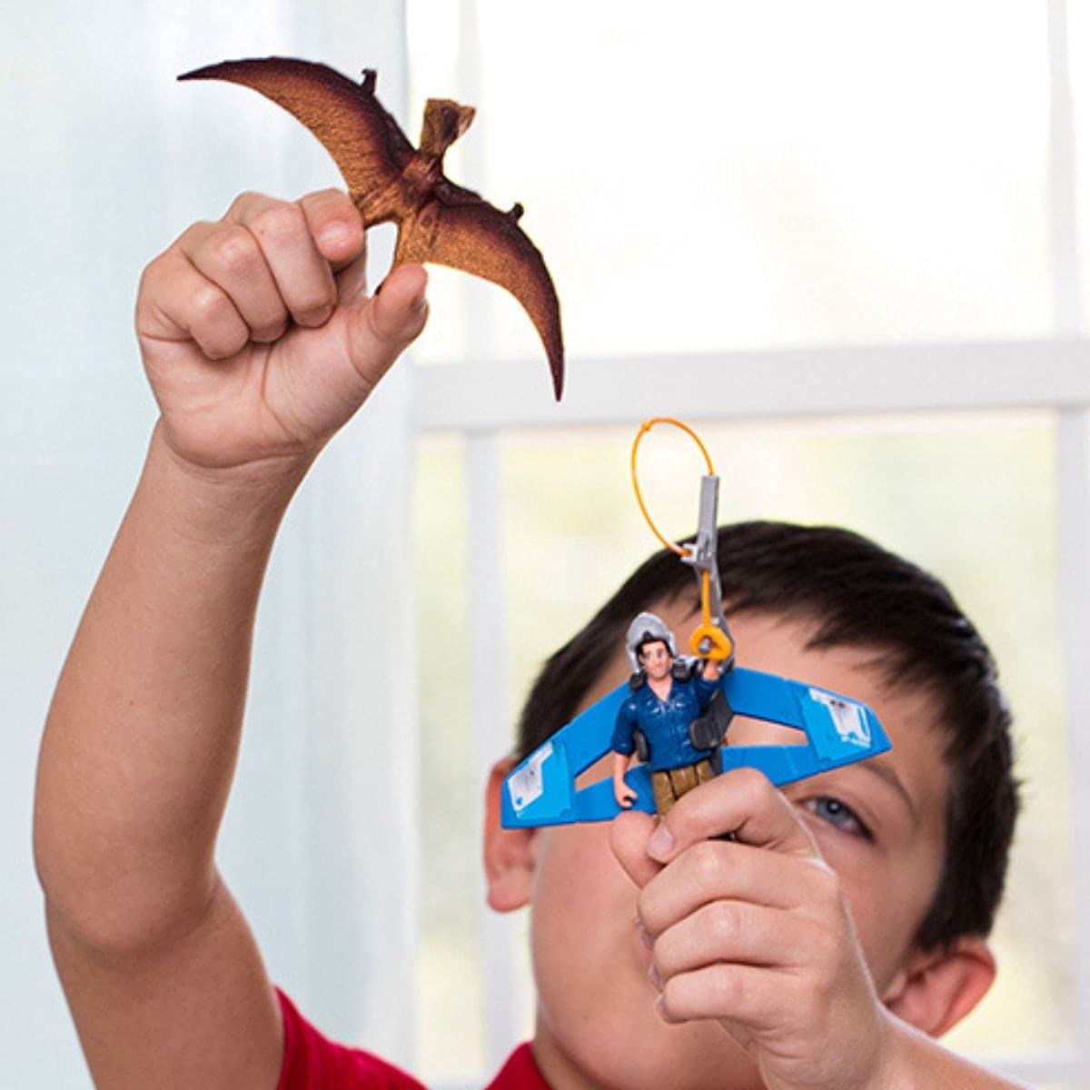 Schleich Dinosaurs, Dinosaur Gifts For Boys And Girls, Jetpack Chase Playset With Tupuxuara Toy, 7 Pieces, Ages 4+