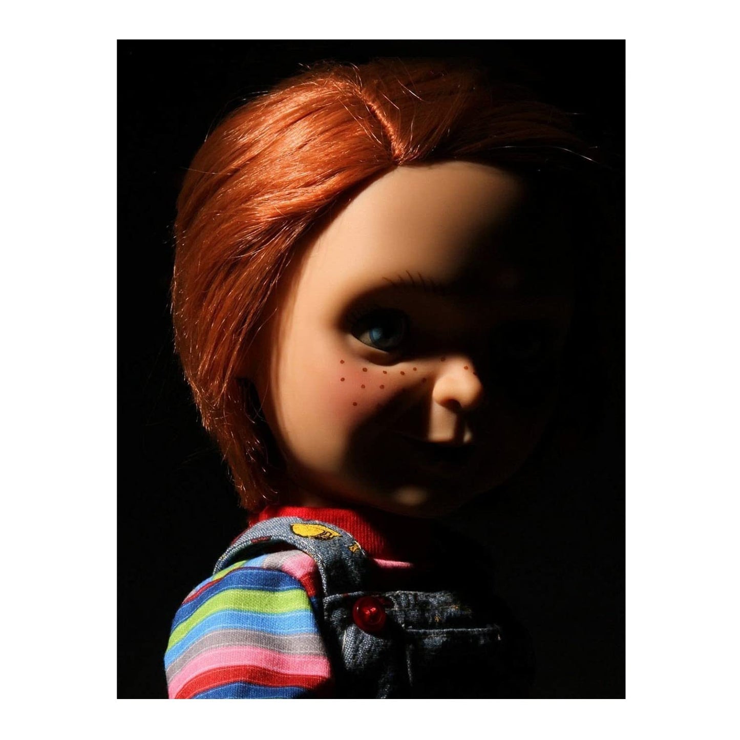 Chucky Ray Mezco Designers Series Mega Scale - Childs Play: Talking Good Guys