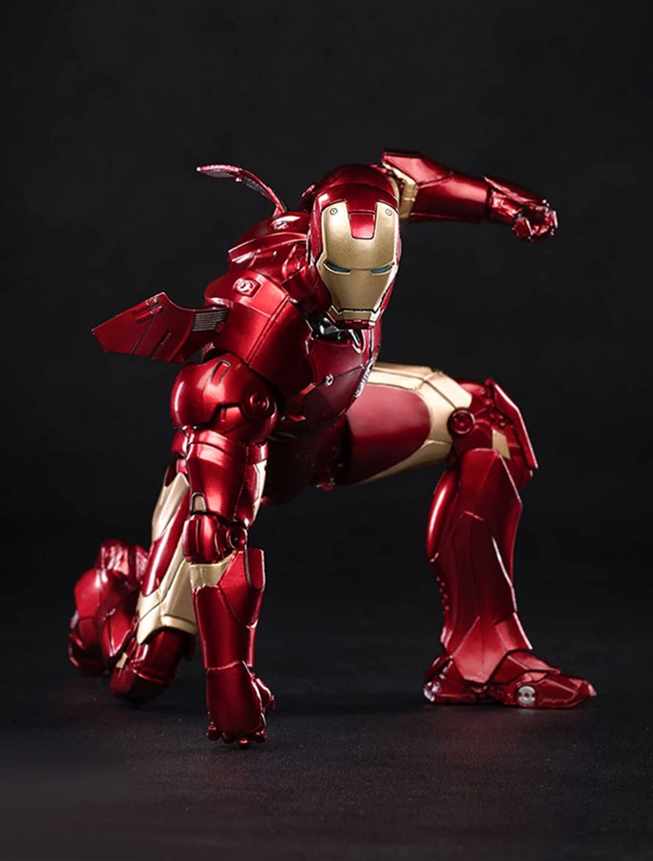 Ovonni 7 Inch Ironman Mk3 Collectible Action Figure Exquisite Painting 20 Joints Movable Model (1/10 Scale)