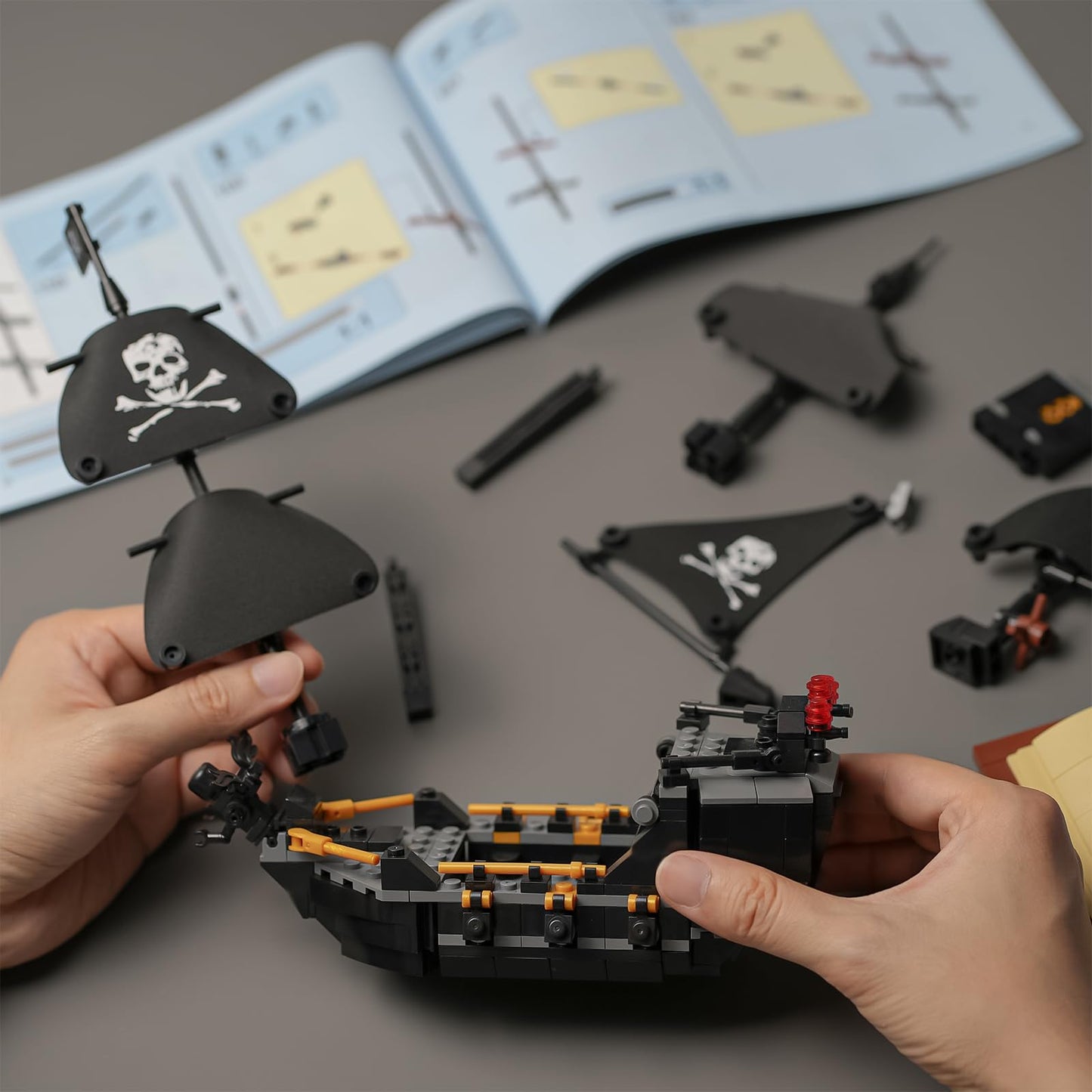 Creator Pirate Ship Building Set Compatible With Lego For Adults,Christmas Toy Building Blocks For Boys 8-14 Years 919 Pcs