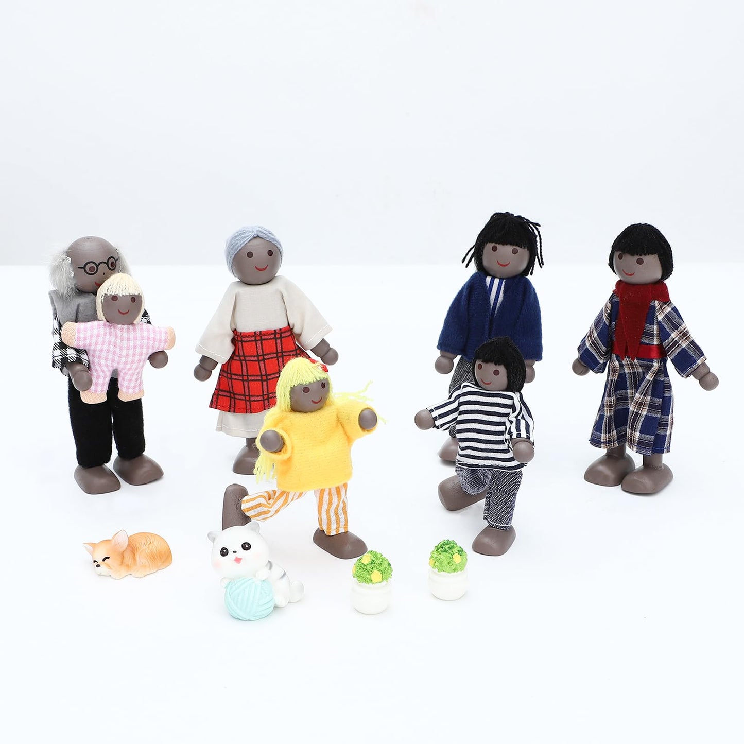 Onest 18 Pieces Wooden Dollhouse Family Set Mini People Figures Dog Cat Sets Dollhouse Dolls Wooden Doll Family Pretend Play Figures Accessories For Pretend Doll House Toy