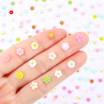 200 Pieces Colorful Tiny Flowers For Dollhouse Miniatures Resin Flowers For Crafts Tiny Things For Fairy Garden Micro Landscapin