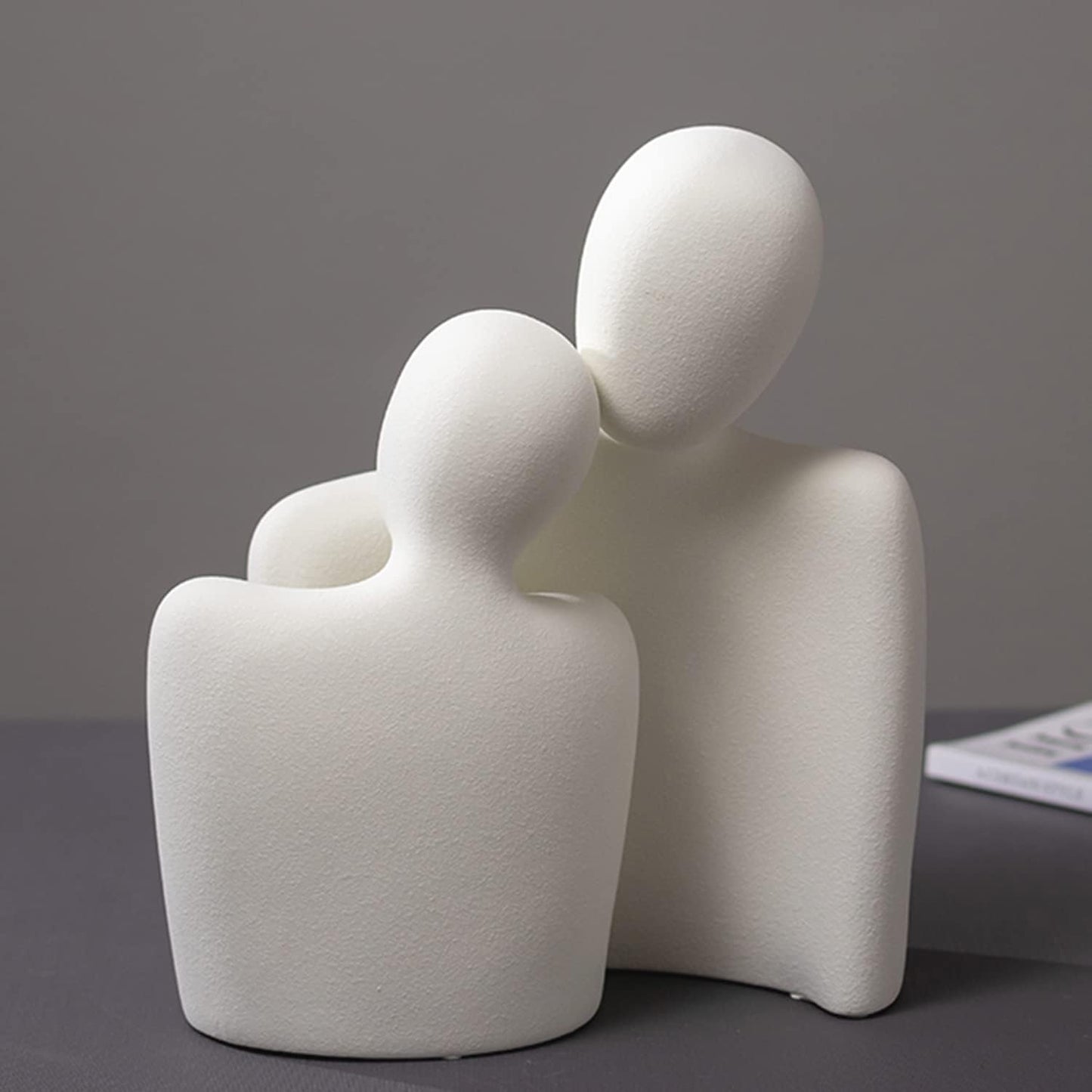 Katoonx Hugging Couple Statues Ceramic Lover Figurine Characters Coffee Table Decor (White)
