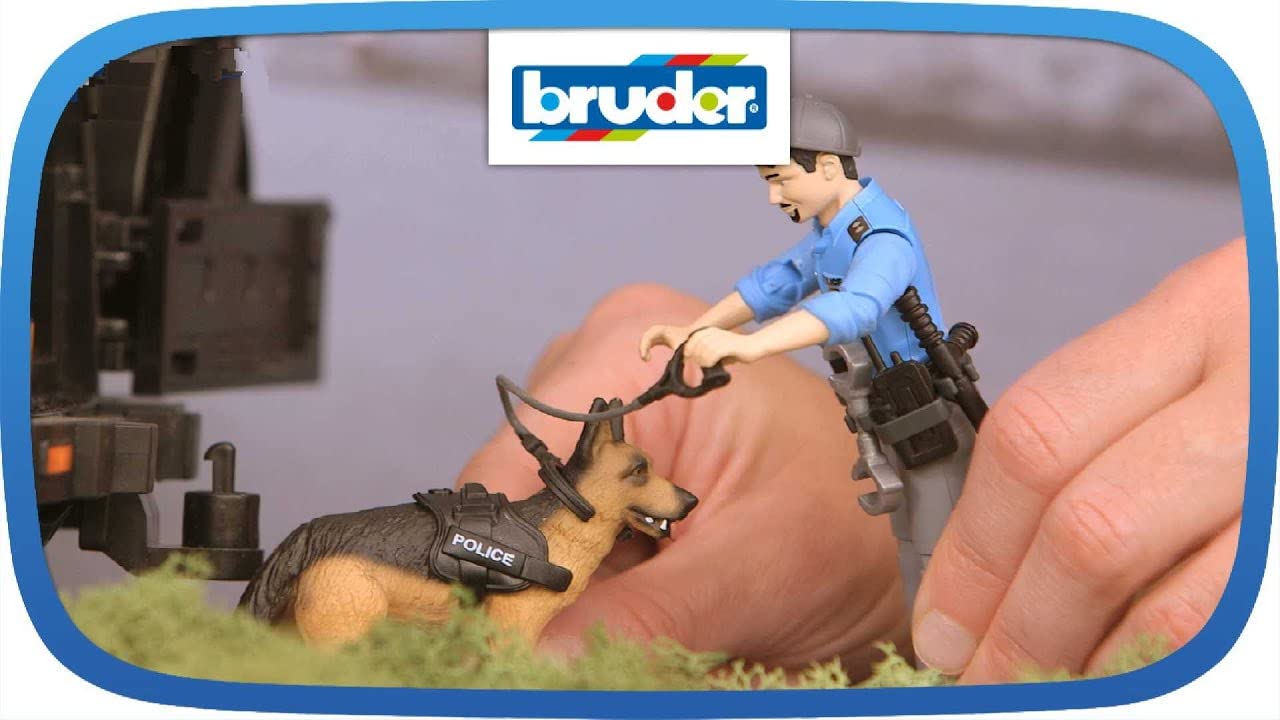 Bruder 62150 Bworld Policeman With Dog