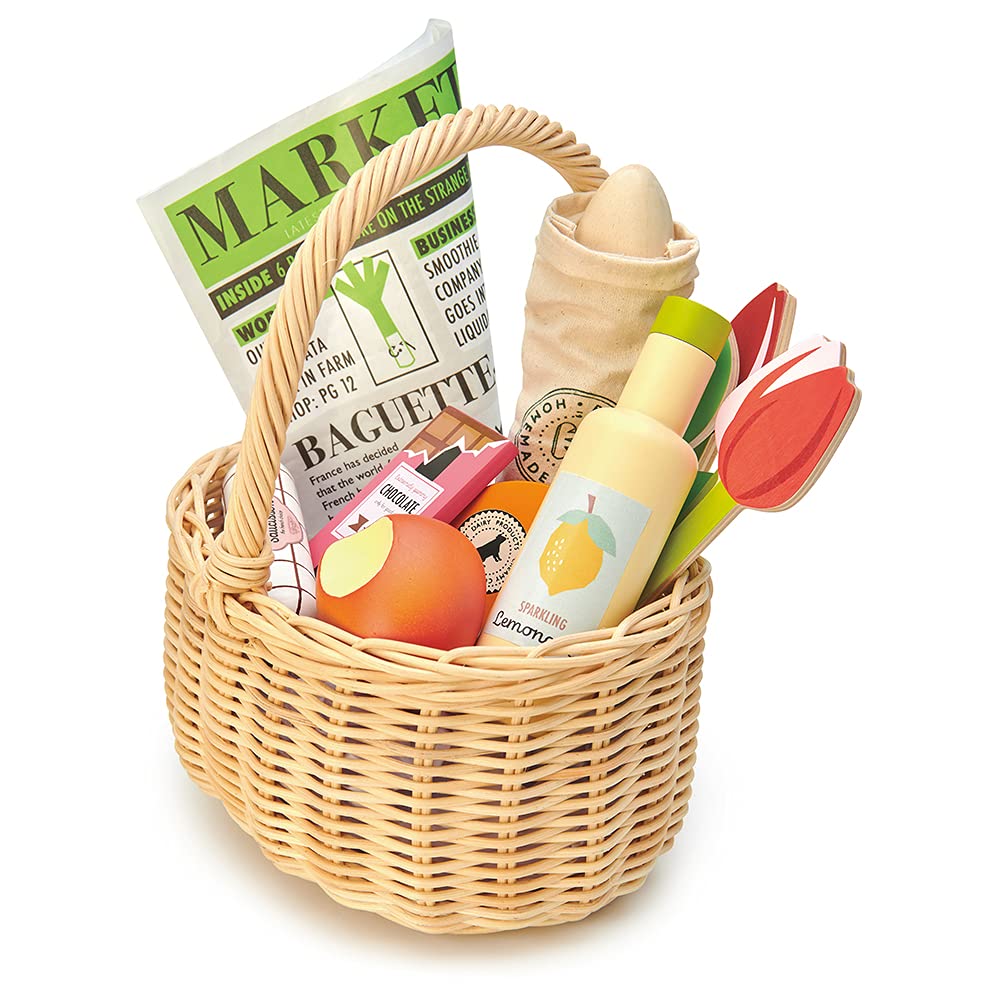 Tender Leaf Toys - Wicker Shopping Basket - Handcrafted Rattan Basket with Handle - Wooden Picnic Basket Playset, Supermarket Sh