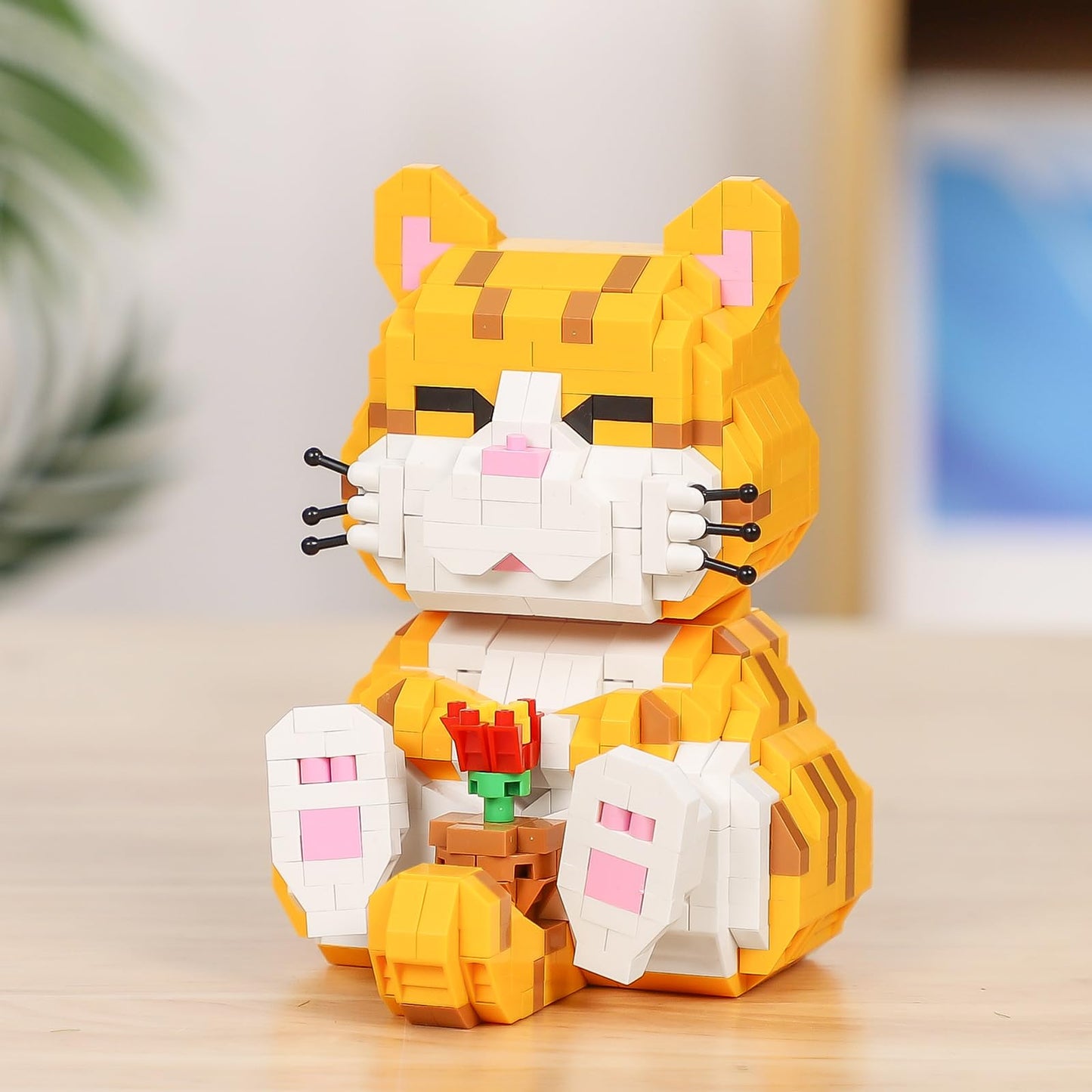 Qlt Qiaoletong Cute Animal Micro Mini Building Blocks Kit, Orange Cat Micro Bricks Building Toys For Adults, Party Favors For Kids 8-12+, Birthday Gift, Carnival Prizes (834 Pcs)