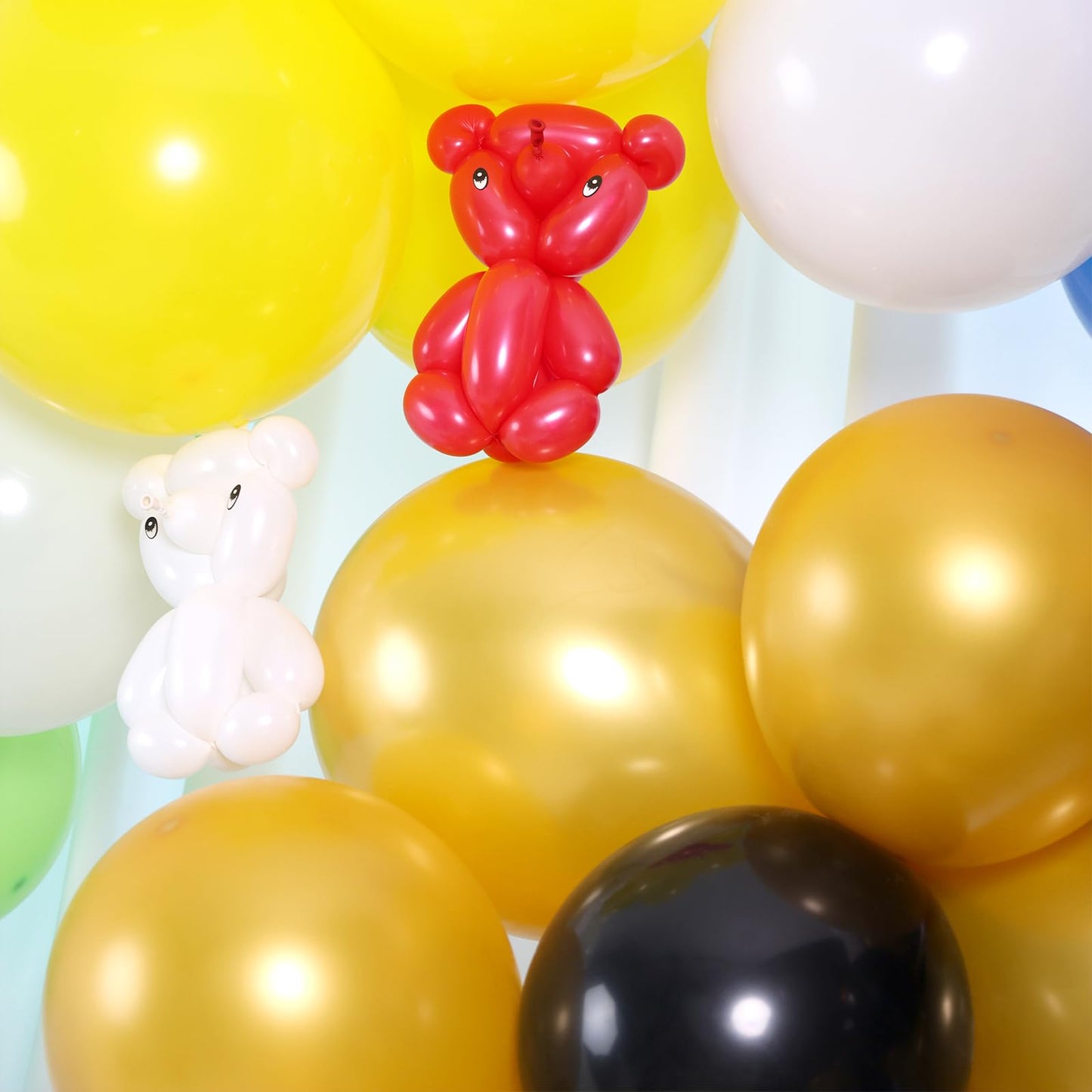 Lovestown 110Pcs Gold Latex Balloons, 12 Inch Metallic Helium Round Balloons Party Balloons With Ribbon For Engagement Birthday Anniversary Baby Shower Graduation Wedding Party Decorations