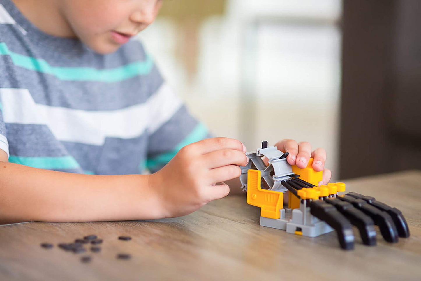 4M Kidzrobotix Motorized Robot Hand Kids Science Kit